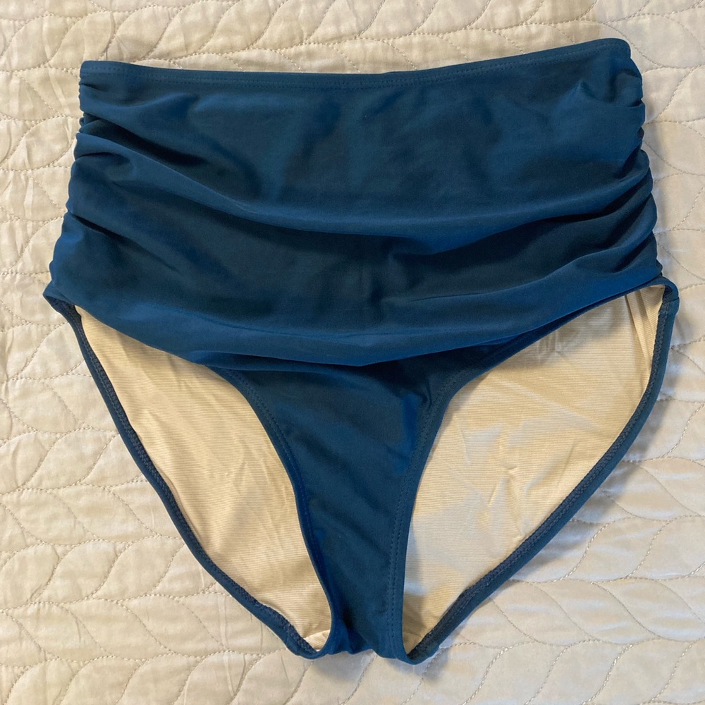 Coastal Nani rouched high rise swim bottom Like New Condition